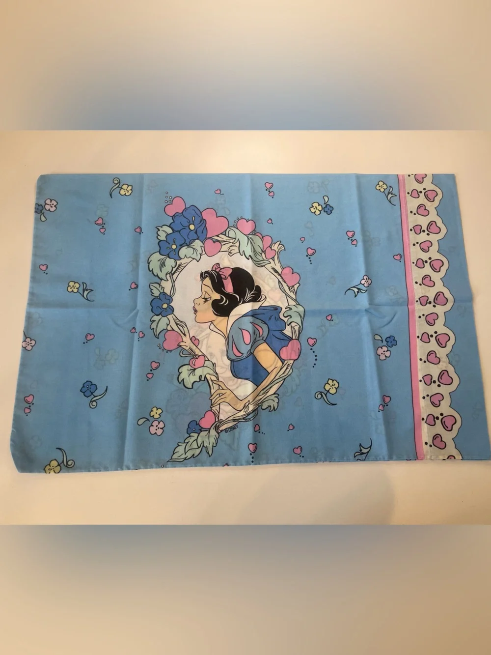 Walt Disney Snow White & The Seven Dwarfs Twin Bed- 4 Piece Sheet Set- Vintage